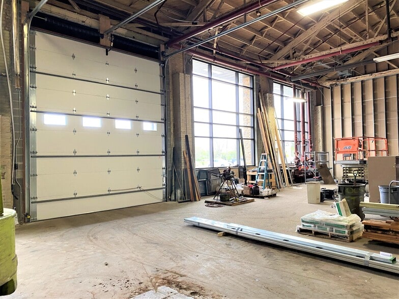More Photos Of 5505 123rd St W, Savage Manufacturing For Lease