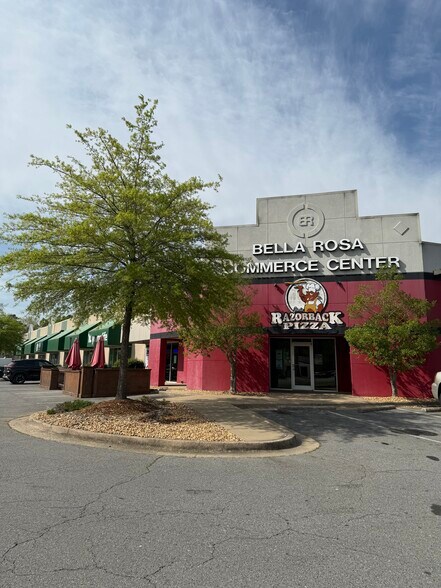 More Photos Of 16101 Cantrell Rd, Little Rock Office For Lease