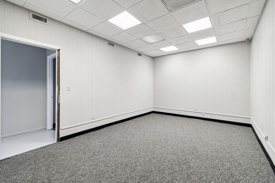 More Photos Of 715 McDuff Ave, Jacksonville Storefront Retail Residential For Sale