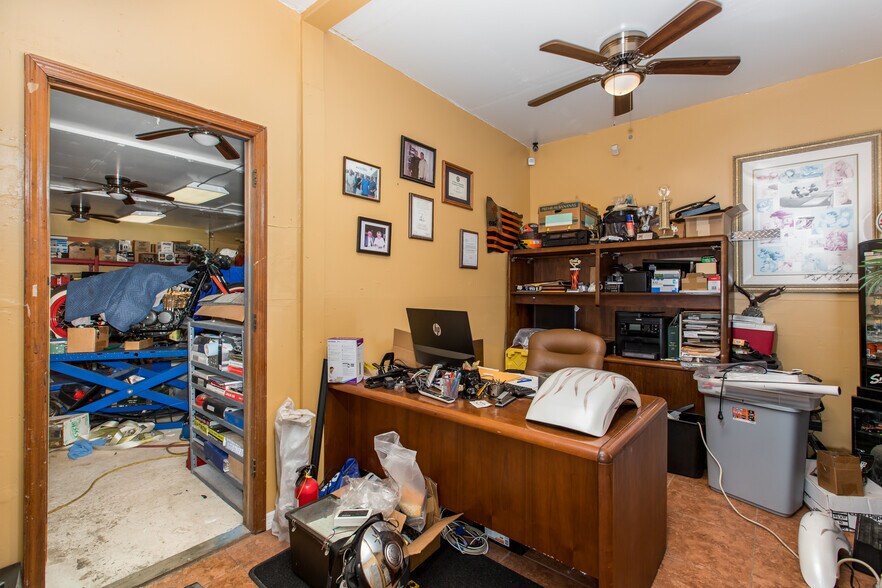 More Photos Of 6203 Springer Dr, Port Richey Industrial For Sale
