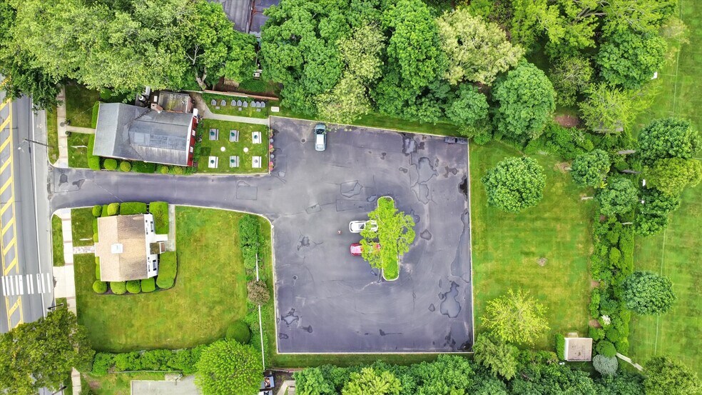 More Photos Of , Cutchogue Office For Sale