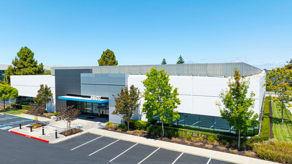 Primary Photo Of 6607-6657 Kaiser Dr, Fremont Light Manufacturing For Lease