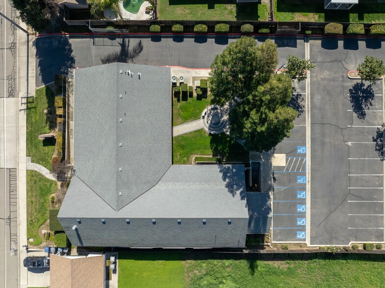 More Photos Of 2127 S Giddings St, Visalia Religious Facility For Sale
