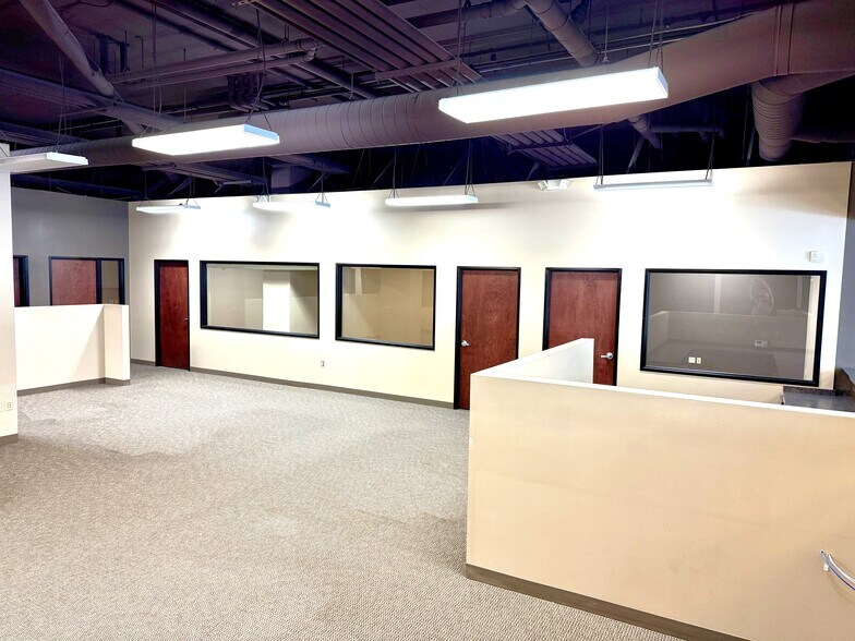 More Photos Of 1625 NE Weidler St, Portland Office For Lease