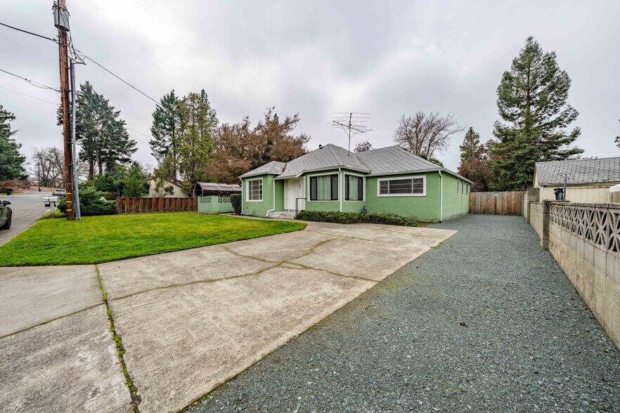 More Photos Of 1260 Plummer Ave, Grants Pass Land For Sale