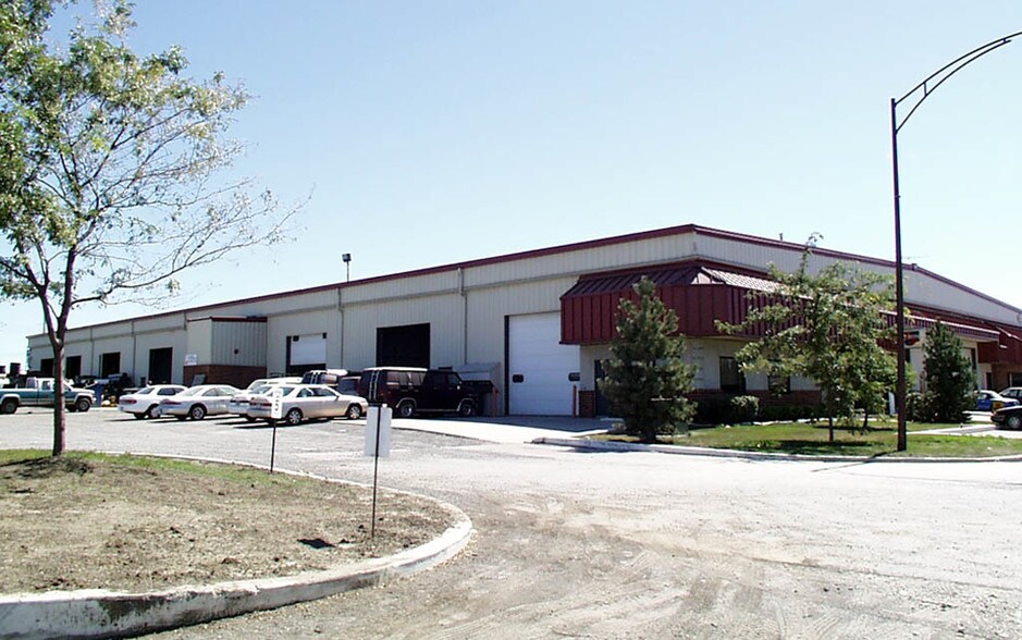 More Photos Of 8450 W 191st St, Mokena Warehouse For Lease