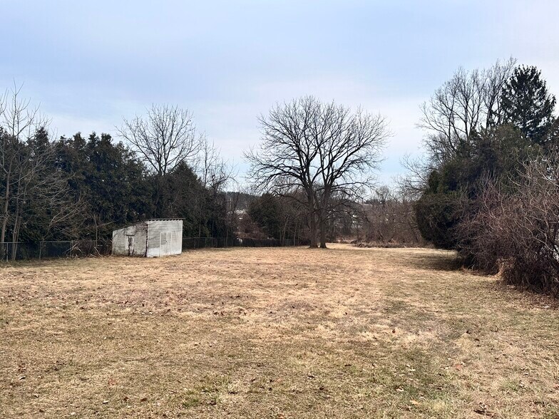 More Photos Of 2511 Gettysburg Rd, Camp Hill Warehouse For Sale