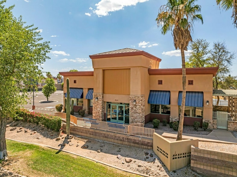 More Photos Of 920 S Gilbert Rd, Gilbert Restaurant For Sale