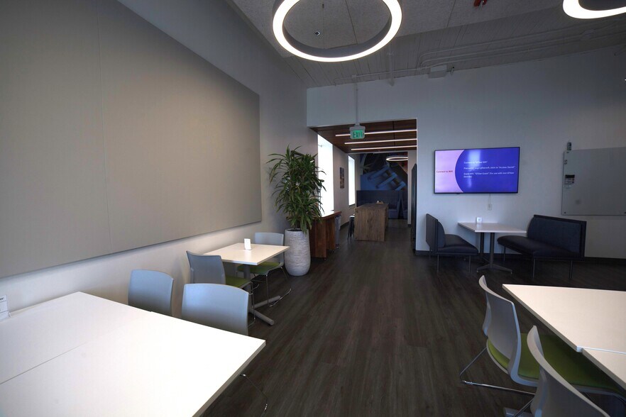 More Photos Of 309 E Chapel Hill St, Durham Office For Lease