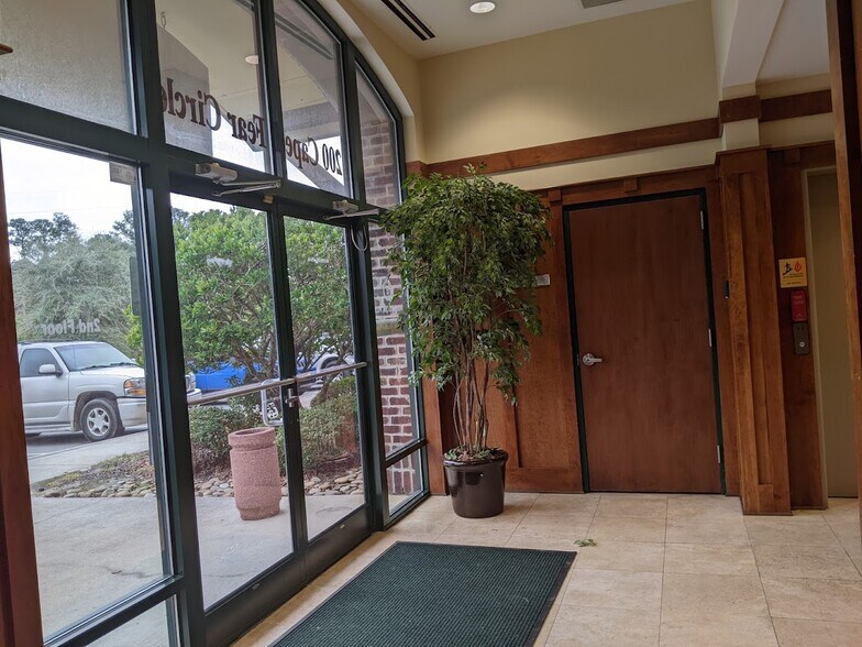 More Photos Of 200 Cape Fear Cir, Sneads Ferry Office For Lease