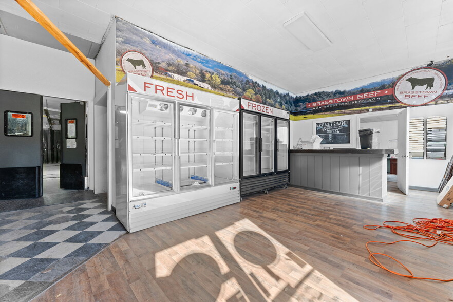 More Photos Of 24 Commerce St, Franklin Industrial For Sale