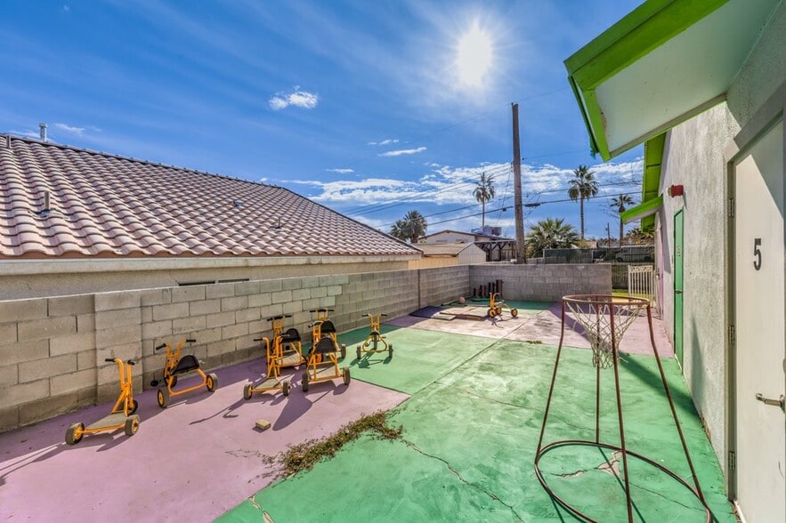More Photos Of 3710 S Sandhill Rd, Las Vegas Daycare Center For Sale