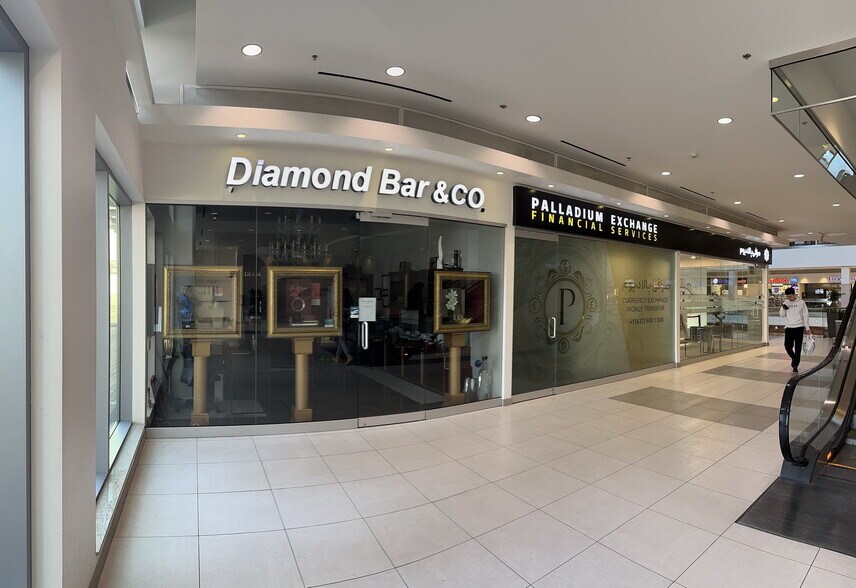 More Photos Of 7181 Yonge St, Markham General Retail For Sale