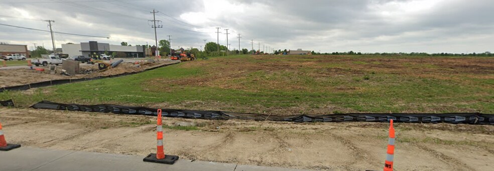 Primary Photo Of 12120 Elm St, Jenks Land For Sale