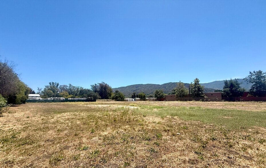 More Photos Of 220 Bryant St, Ojai Land For Sale
