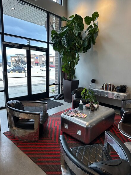 More Photos Of 14629 S Porter Rockwell Blvd, Bluffdale Showroom For Lease