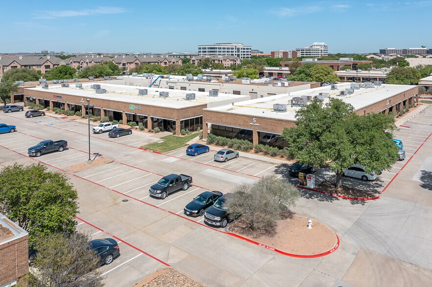 More Photos Of 1801 Royal Ln, Farmers Branch Unknown For Lease