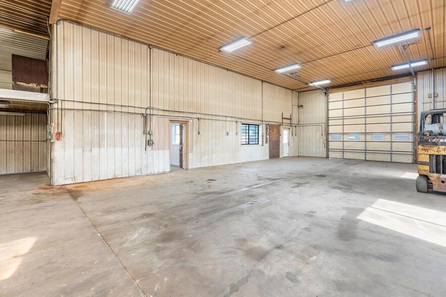 More Photos Of 3231 Stuarts Draft Hwy, Stuarts Draft Warehouse For Sale