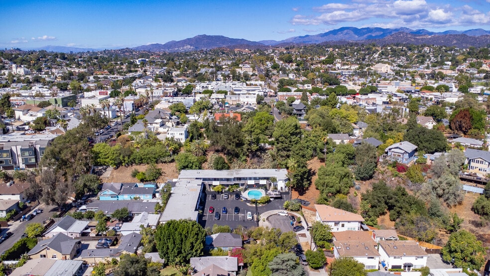 More Photos Of 200 S Avenue 59, Los Angeles Apartments For Sale