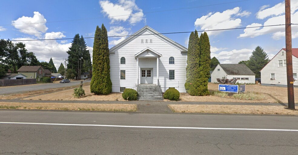 More Photos Of 579 E Washington St, Stayton Religious Facility For Sale