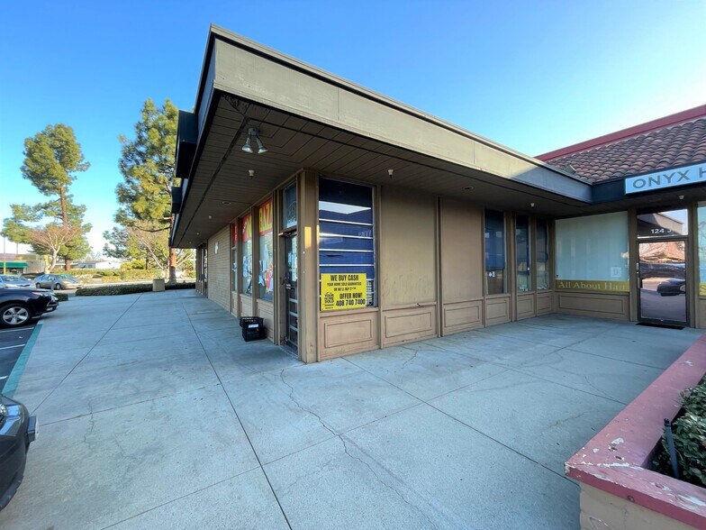 More Photos Of 120-130 Blossom Hill Rd, San Jose Unknown For Lease