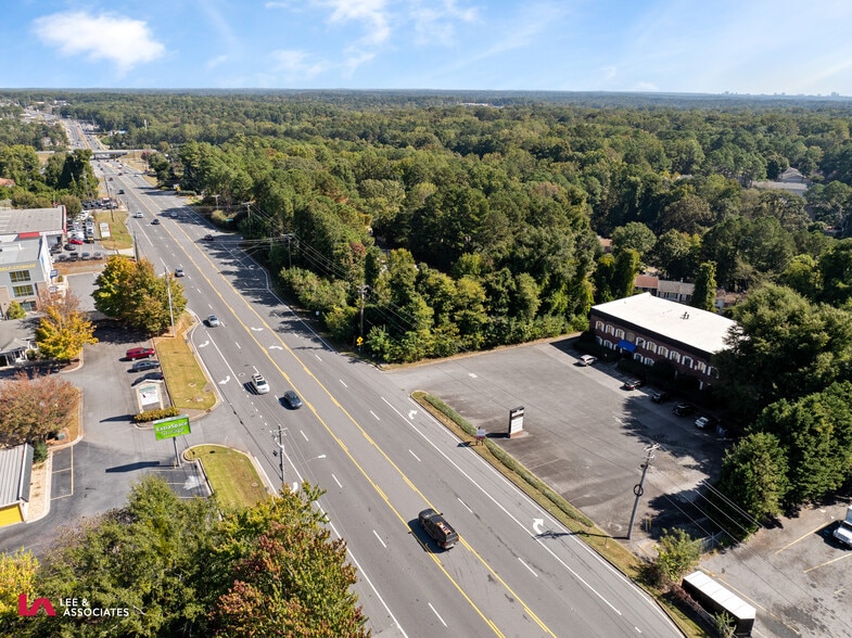 More Photos Of 1686 Roswell Rd, Marietta Office For Sale