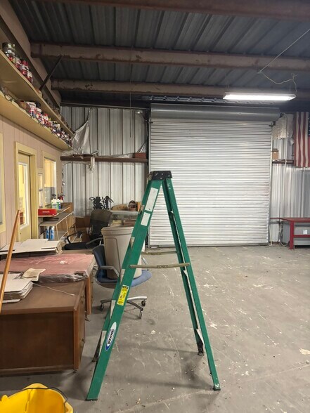 More Photos Of 5440 TX-123 Bypass South, Seguin Industrial For Sale