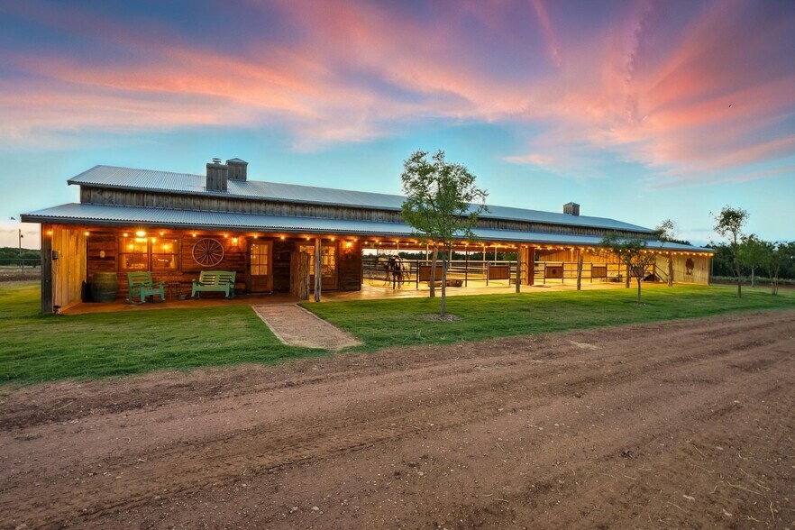 More Photos Of 635 County Road 184, Winters Lodge Meeting Hall For Sale