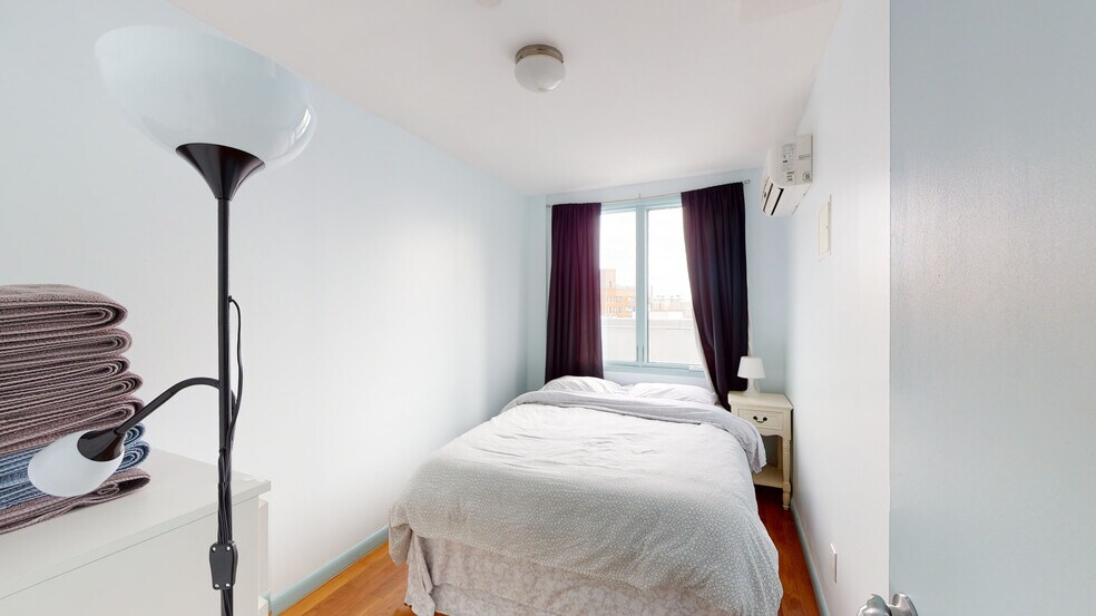 More Photos Of 518 Meeker Ave, Brooklyn Apartments For Sale