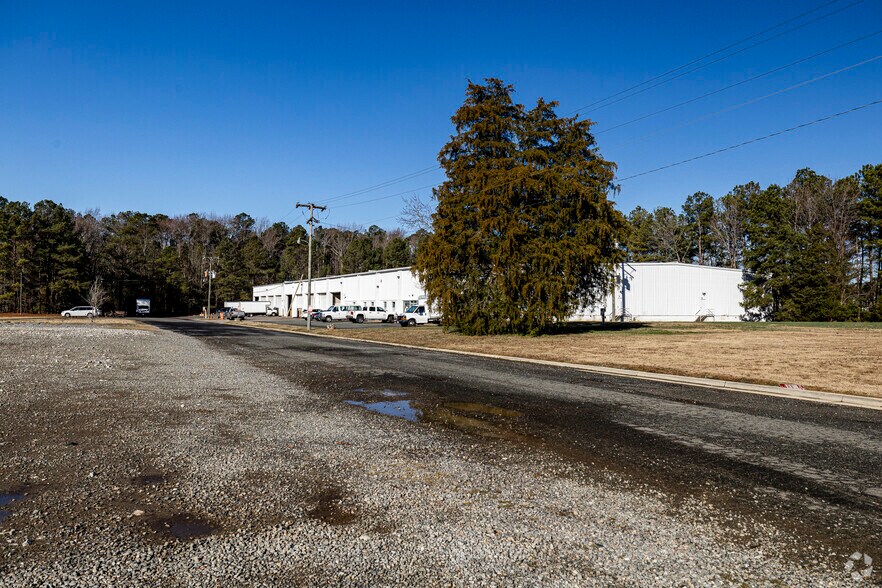 More Photos Of 6380 Beulah Rd, Richmond Warehouse For Sale