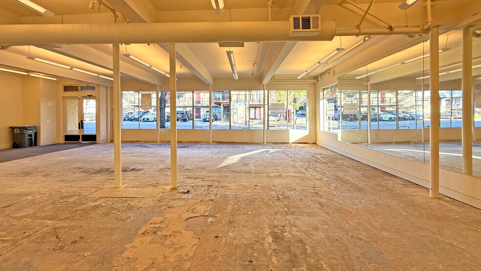 More Photos Of 1650 Martin Luther King Jr Way, Berkeley Storefront Retail Office For Lease