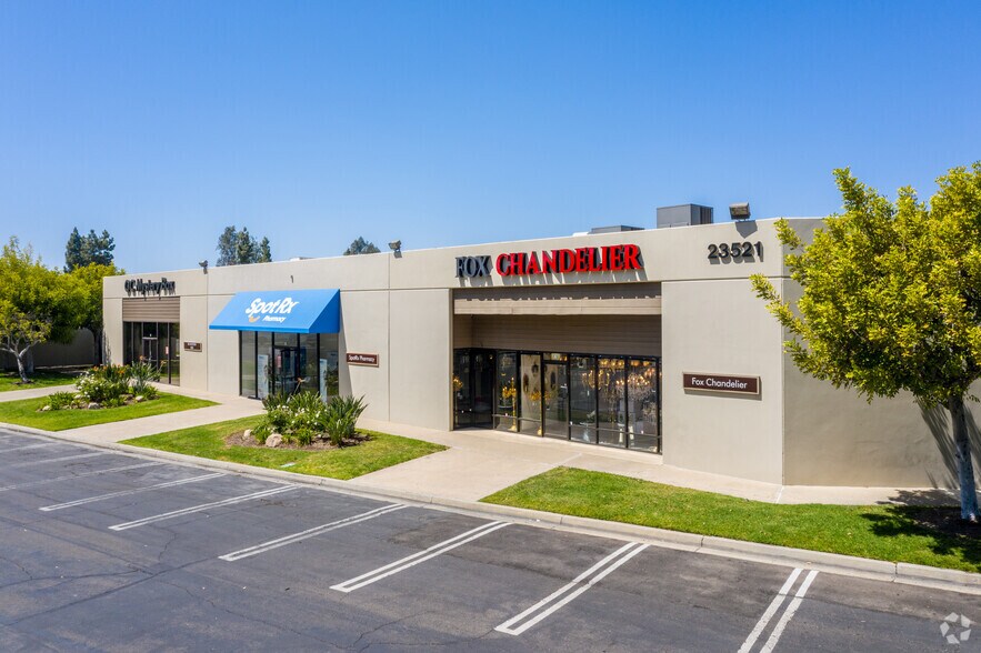 More Photos Of 23461 Ridge Route Dr, Laguna Hills Unknown For Lease