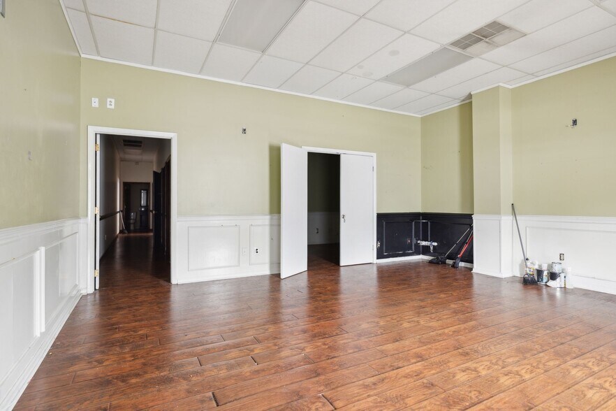 More Photos Of 9153 Two Notch Rd, Columbia Freestanding For Sale