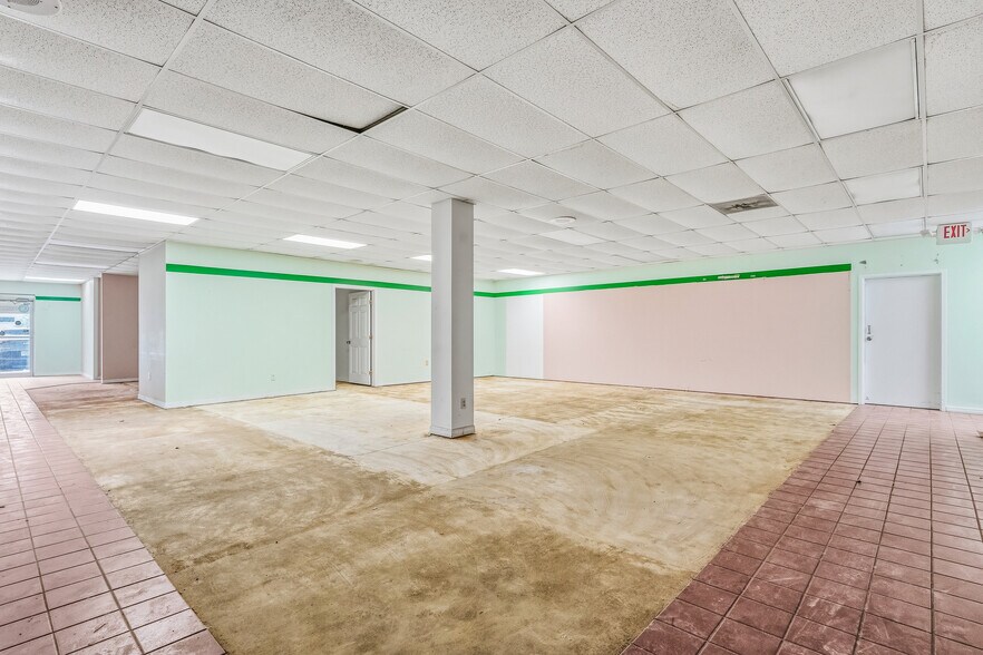 More Photos Of 1635 14th Ave, Vero Beach Office For Lease