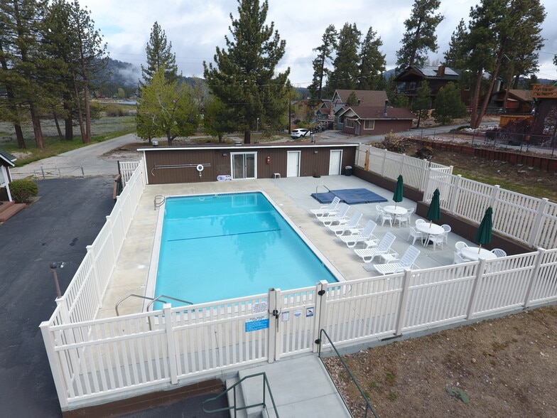 More Photos Of 39756 Big Bear Blvd, Big Bear Lake Hotel For Sale