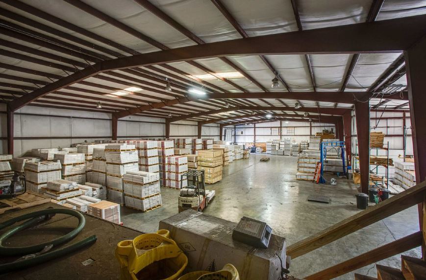 More Photos Of 1438 Highway 96, Burns Warehouse For Lease