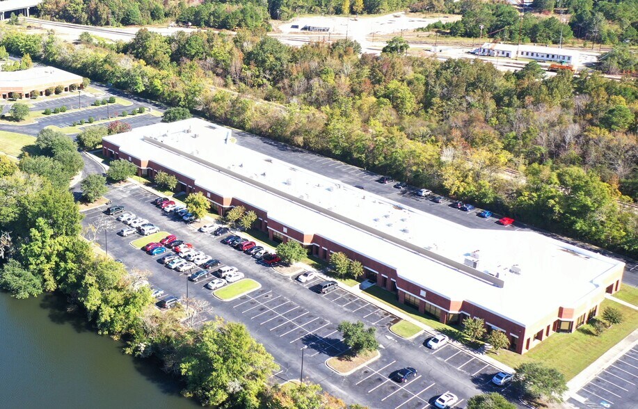 More Photos Of 8001 Chatham Center Dr, Savannah Office For Lease