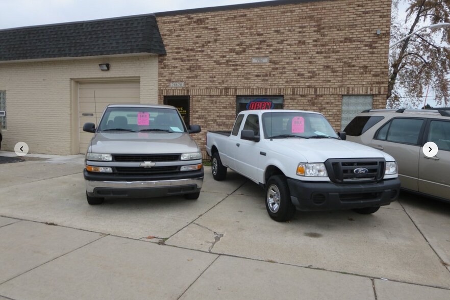 More Photos Of 28620 Utica Rd, Roseville Auto Dealership For Sale