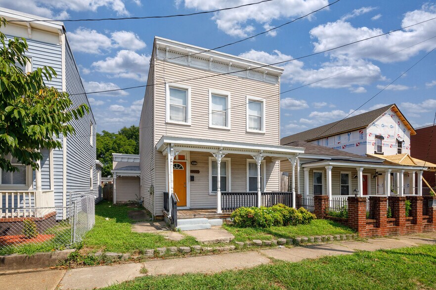 More Photos Of 3110 Woodcliff Ave, Richmond Specialty For Sale