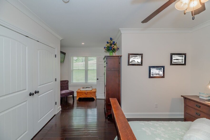 More Photos Of 1060 Paint Rock Ferry Rd, Kingston Specialty For Sale