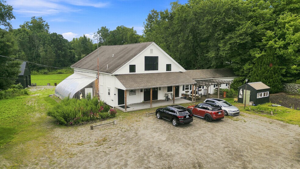 More Photos Of 16 Main St, Plainfield Apartments For Sale