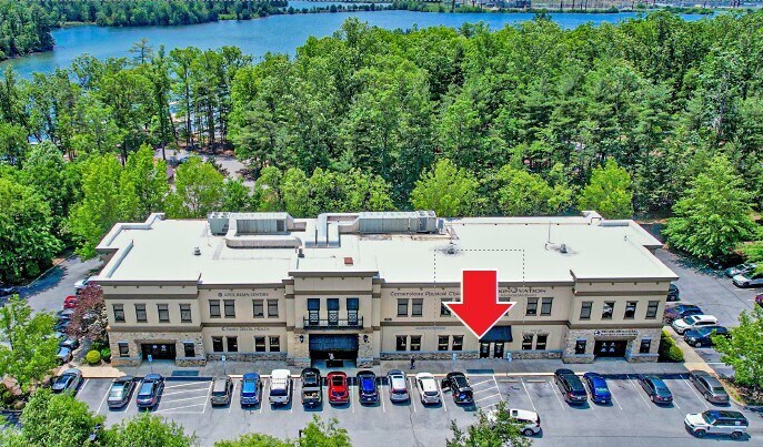 More Photos Of 600 Julian Ln, Arden Medical For Sale