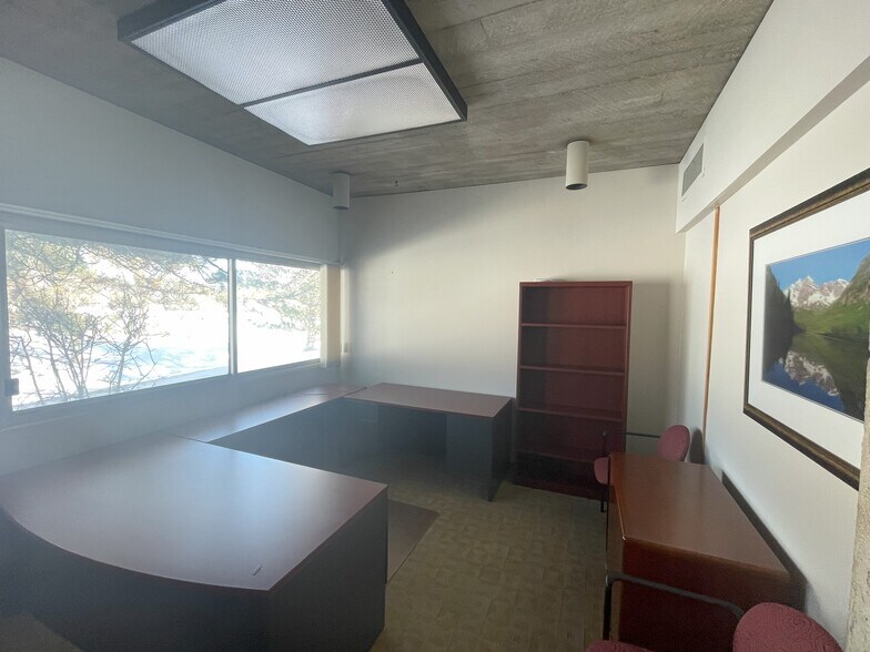 More Photos Of 4 Inverness Ct E, Englewood Office For Sale