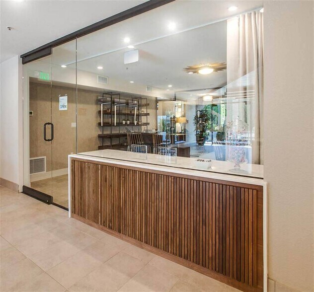 More Photos Of 1745-1750 N Wilcox Ave, Los Angeles Apartments For Sale