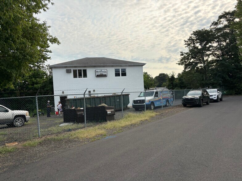 More Photos Of 210 Ruth Ave, Horsham Township Industrial For Sale