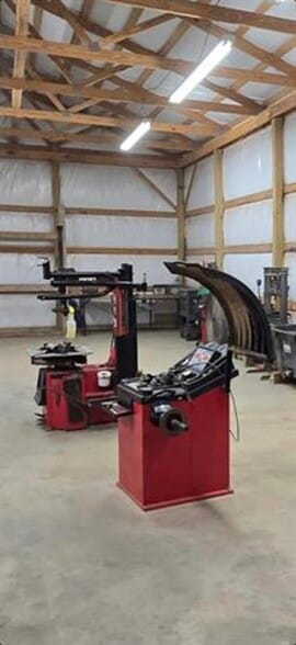 More Photos Of 6906 62/412 Highway, Viola Auto Repair For Sale