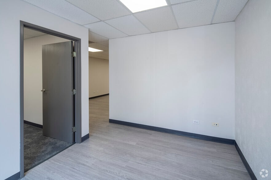 Photo of 1st Floor Ste 6, 7B