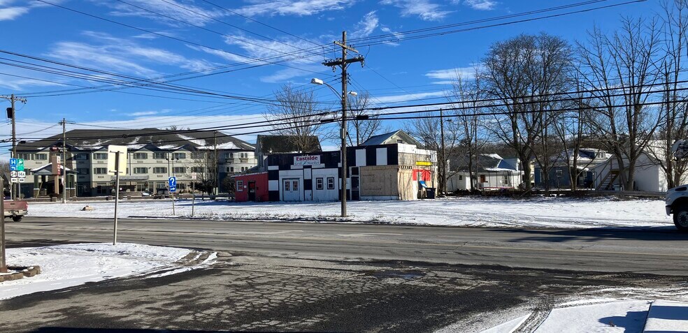 More Photos Of 204 Lake St, Penn Yan Land For Sale