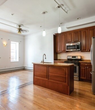 More Photos Of 281 20th St, Brooklyn Office Residential For Lease