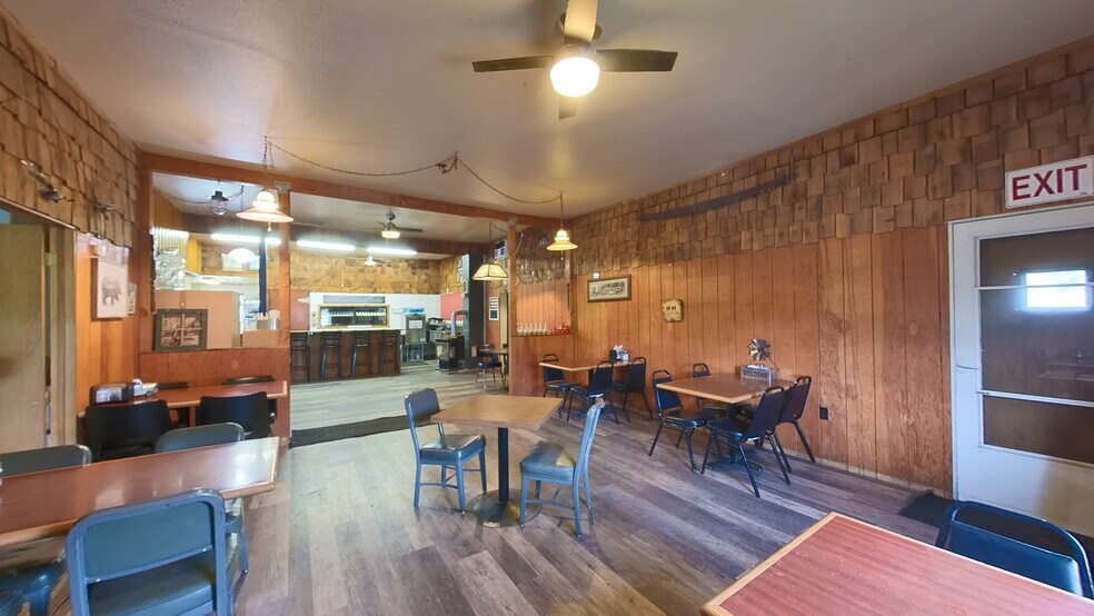 More Photos Of 5588 Highway 8, Deary General Retail For Sale